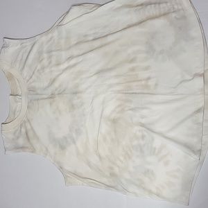 Women's muscle tie dye tee